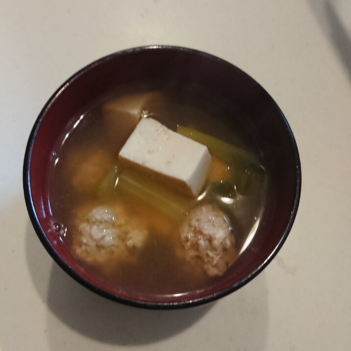 肉だんごと小松菜と豆腐のスープ♡